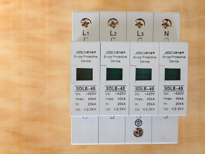 �͉���ӿ���o��SDLB-40KA